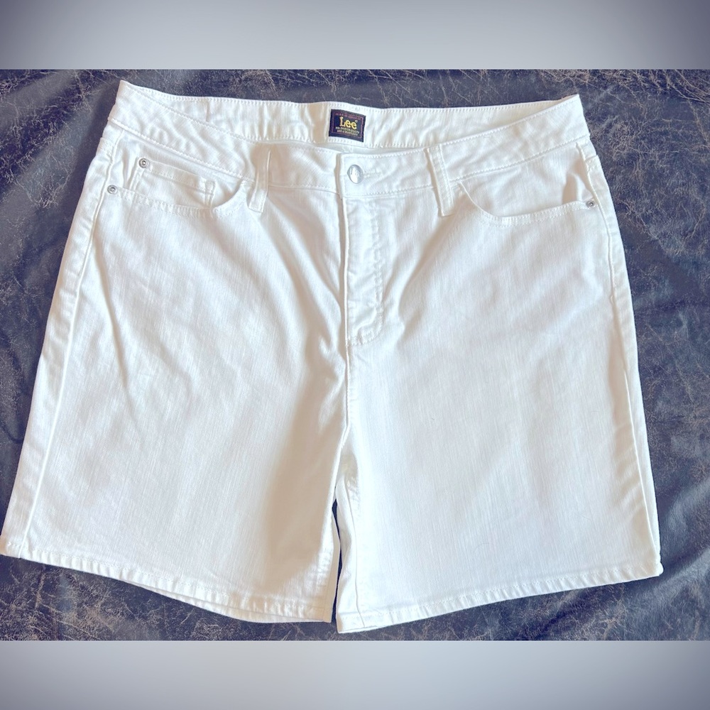 Lee Women's White Denim Shorts 18